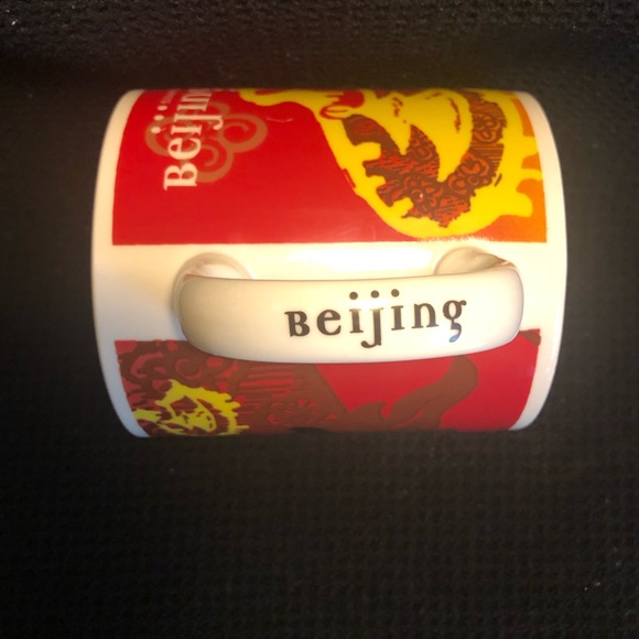 Collectors Extra large (20 oz) Beijing from Starbucks. Dragon FU theme. - Picture 6 of 7
